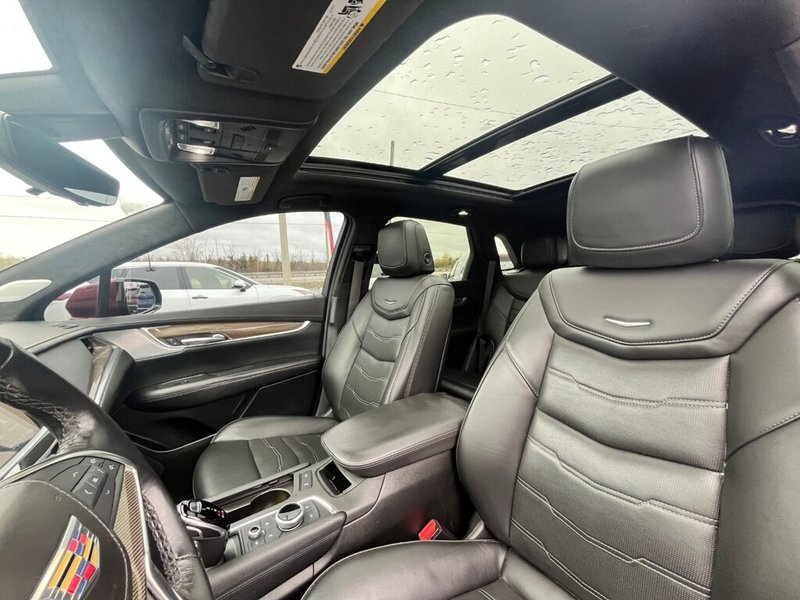 2023 Cadillac XT5 AWD Sport