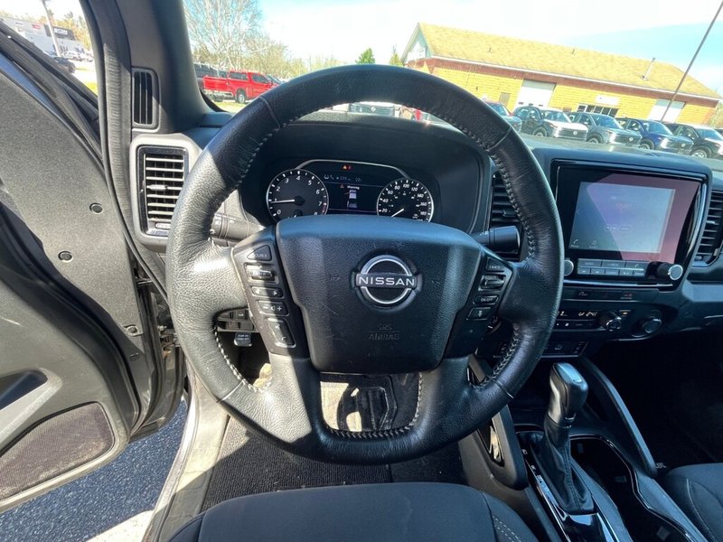 2023 Nissan Frontier SV