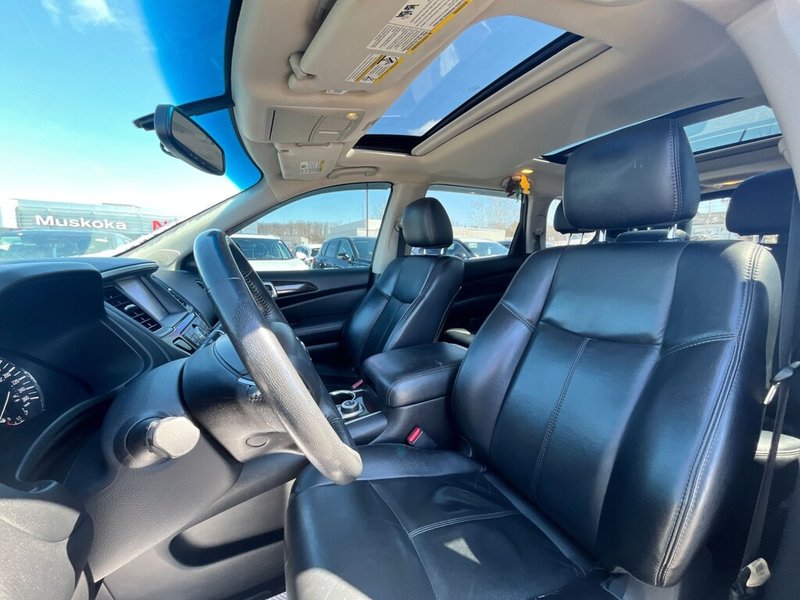 2015 Nissan Pathfinder SL