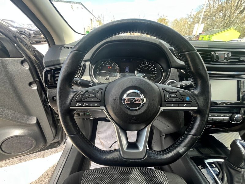 2021 Nissan Qashqai SV