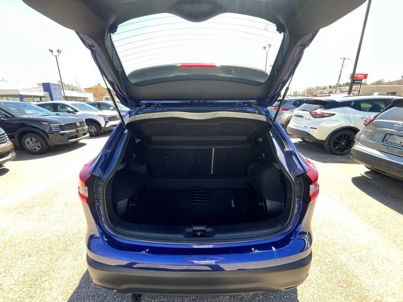 2022 Nissan Qashqai S