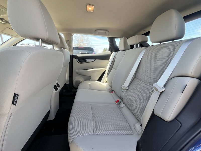2022 Nissan Qashqai S