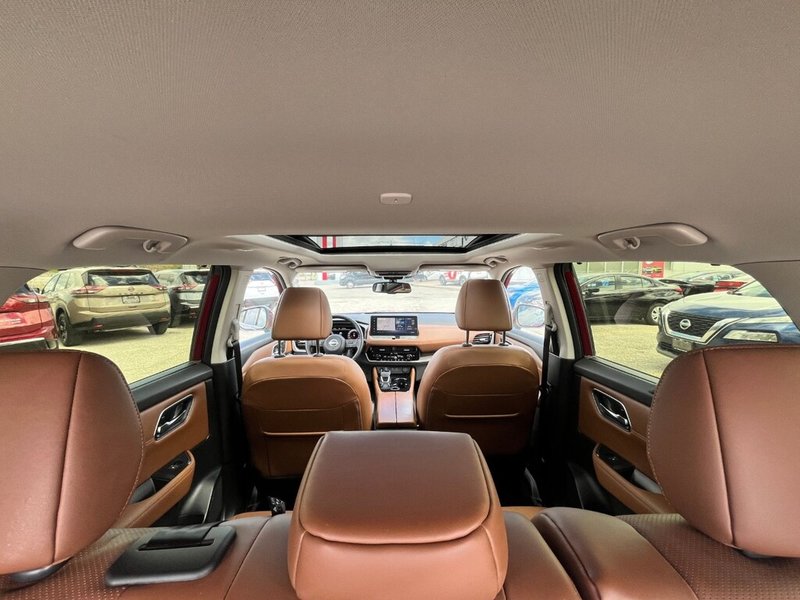 2024 Nissan Rogue Platinum