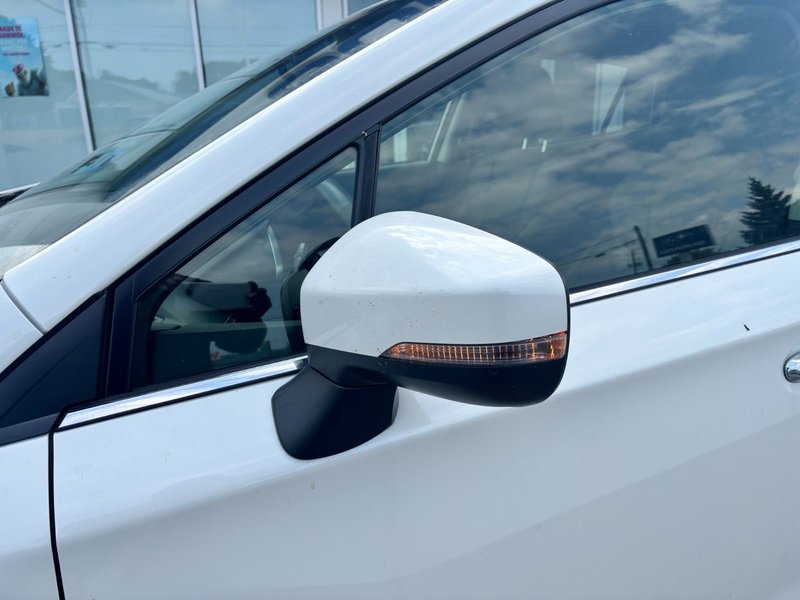 2021 Subaru Crosstrek Limited One Owner. Low Kilometers. Clean CarFax.