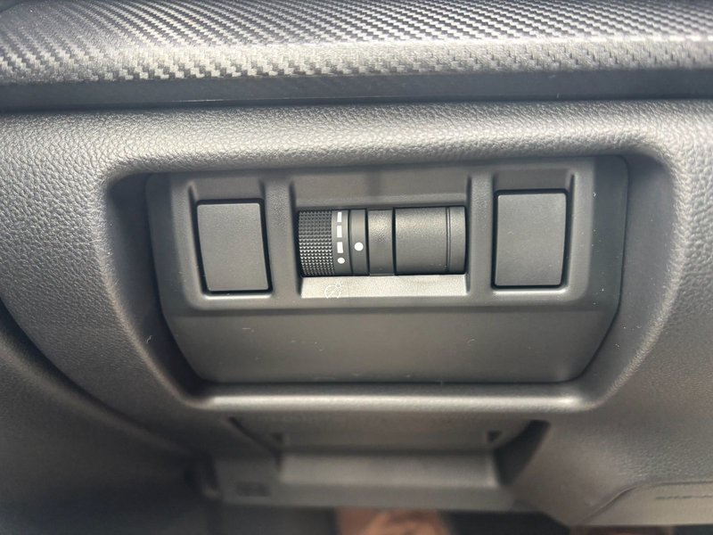 2025 Subaru Crosstrek Limited 18