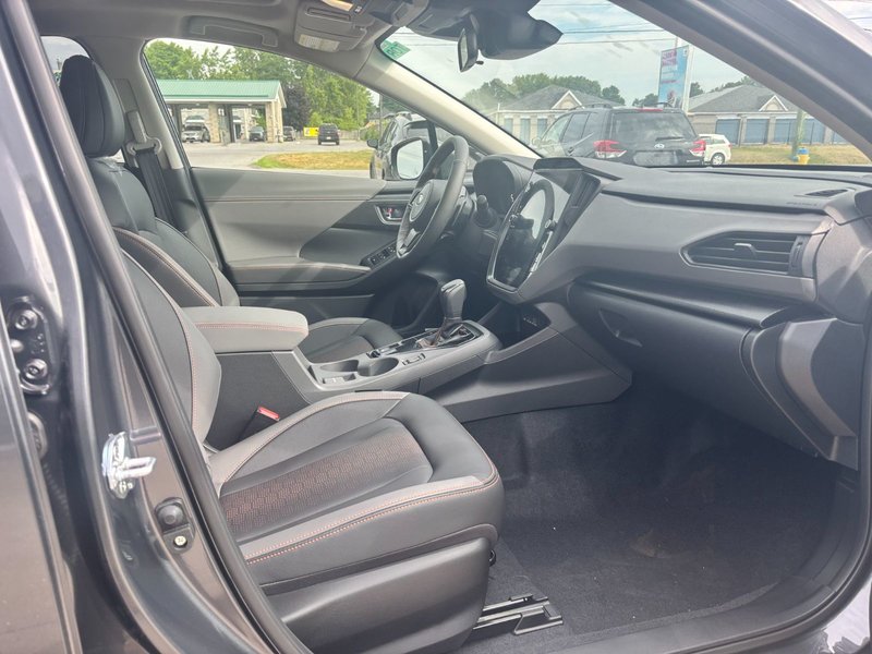 2025 Subaru Crosstrek Limited Magnetite Grey. 18-inch Alloy Wheels. Harmon Kardon premium audio system. 10-way power driver's seat