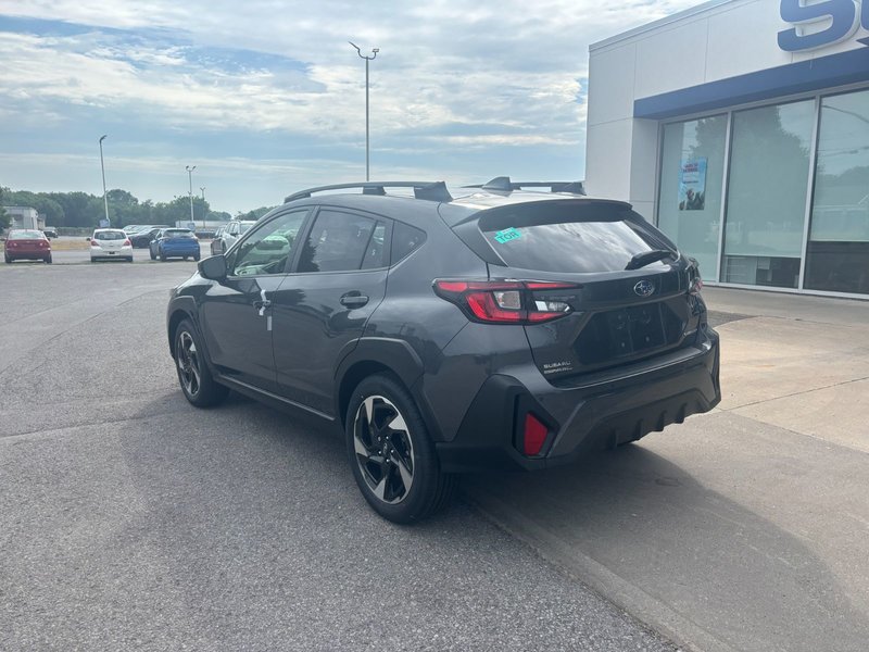 2025 Subaru Crosstrek Limited Magnetite Grey. 18-inch Alloy Wheels. Harmon Kardon premium audio system. 10-way power driver's seat