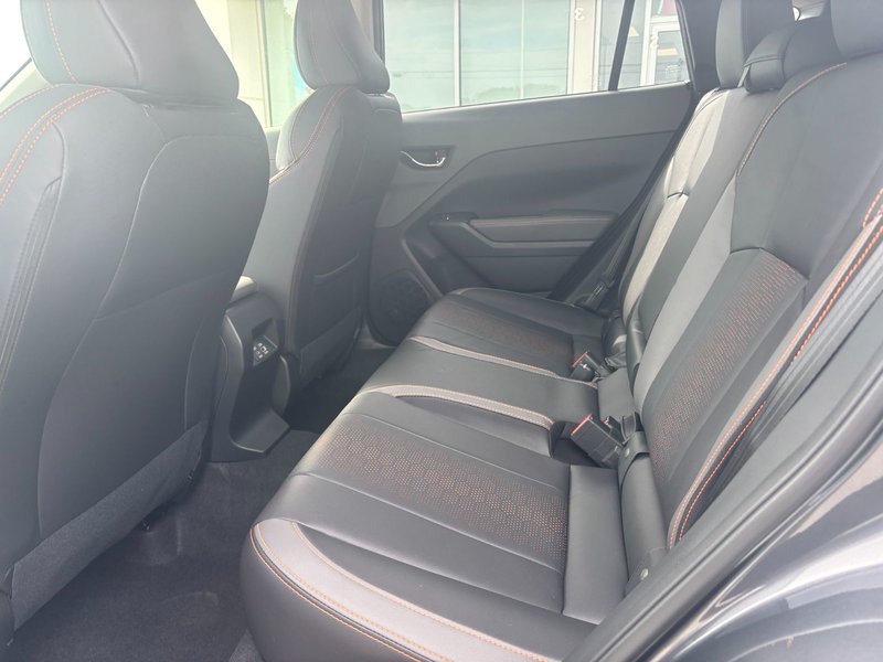 2025 Subaru Crosstrek Limited Magnetite Grey. 18-inch Alloy Wheels. Harmon Kardon premium audio system. 10-way power driver's seat