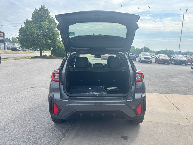 2025 Subaru Crosstrek Limited Magnetite Grey. 18-inch Alloy Wheels. Harmon Kardon premium audio system. 10-way power driver's seat