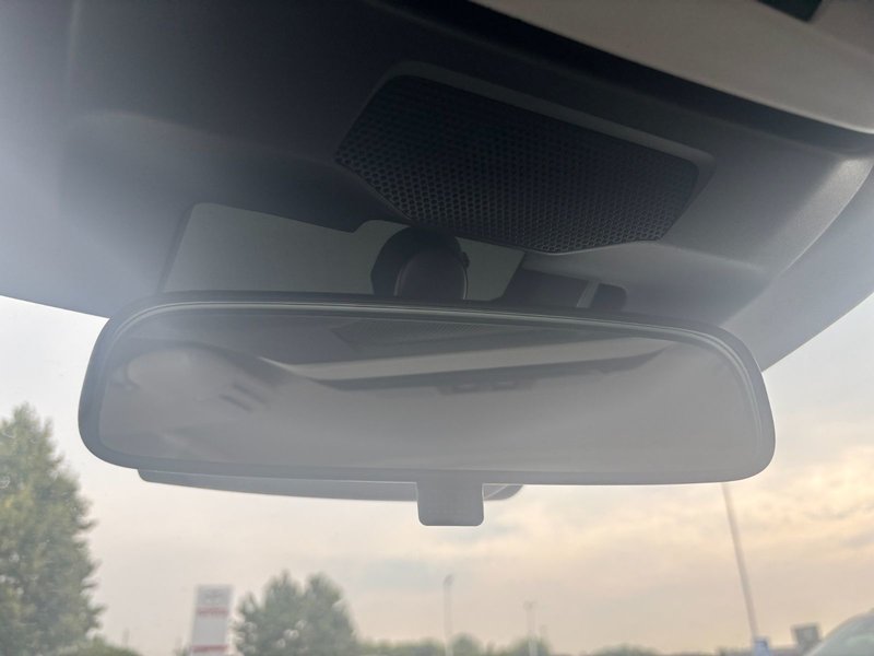2025 Subaru Crosstrek Limited Leather, navigation, 18-inch alloy wheels, Harmon Kardon audio system and more!