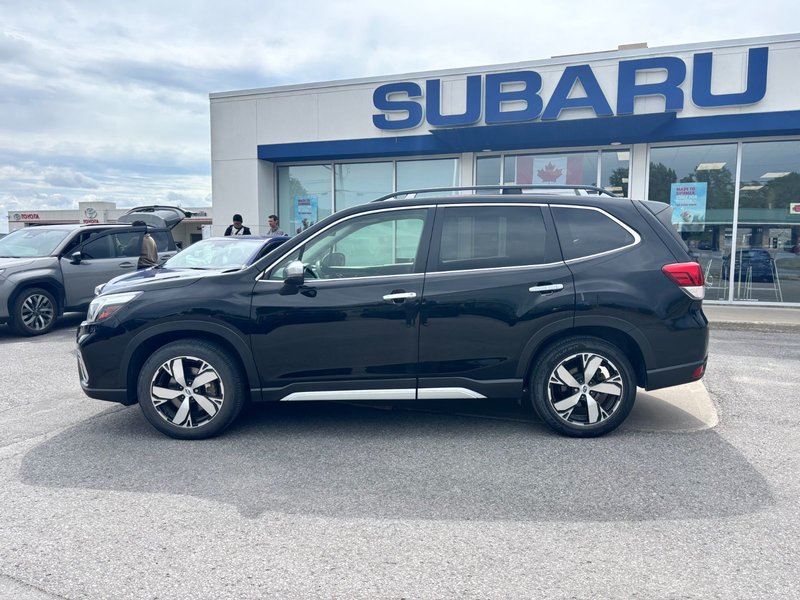 2019 Subaru Forester Premier Full service history, one owner, non smoker.