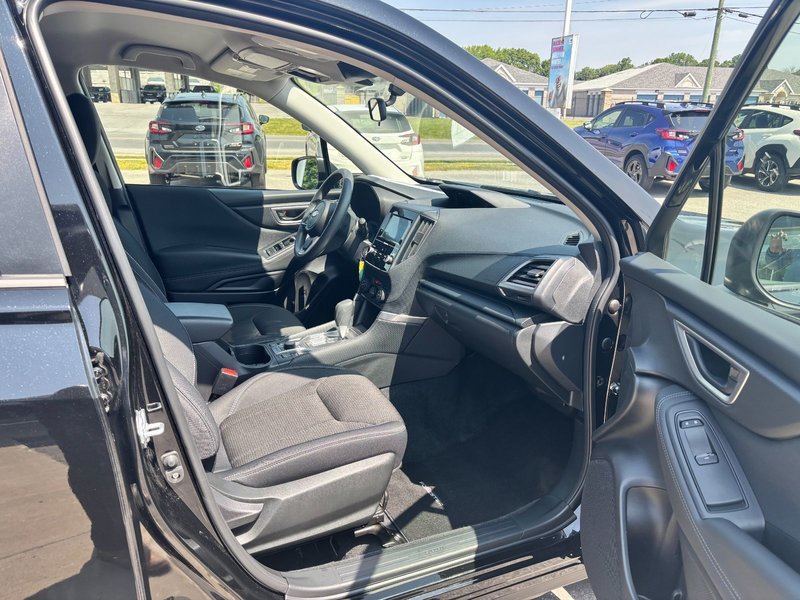 Subaru Forester Base 2024