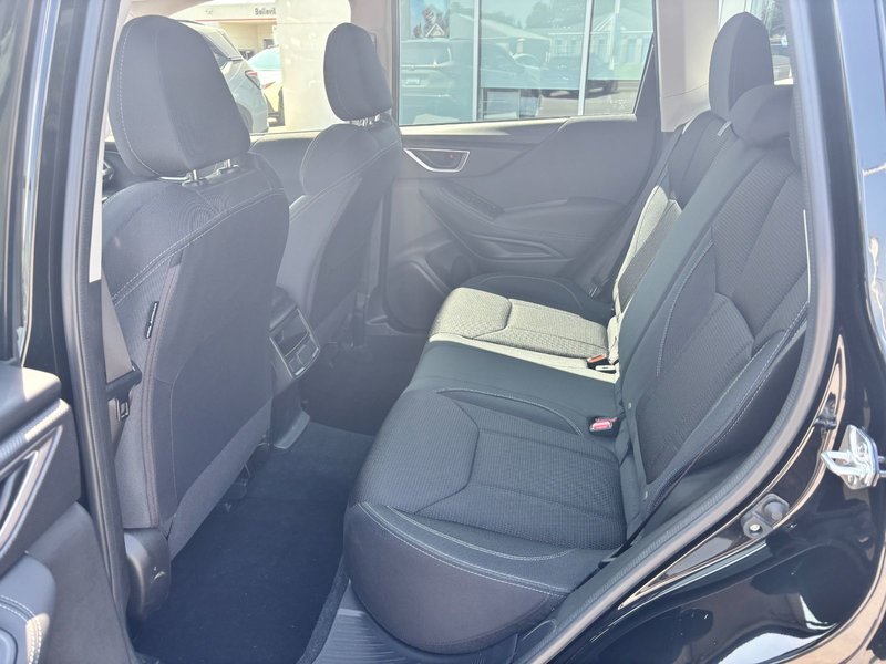 Subaru Forester Base 2024