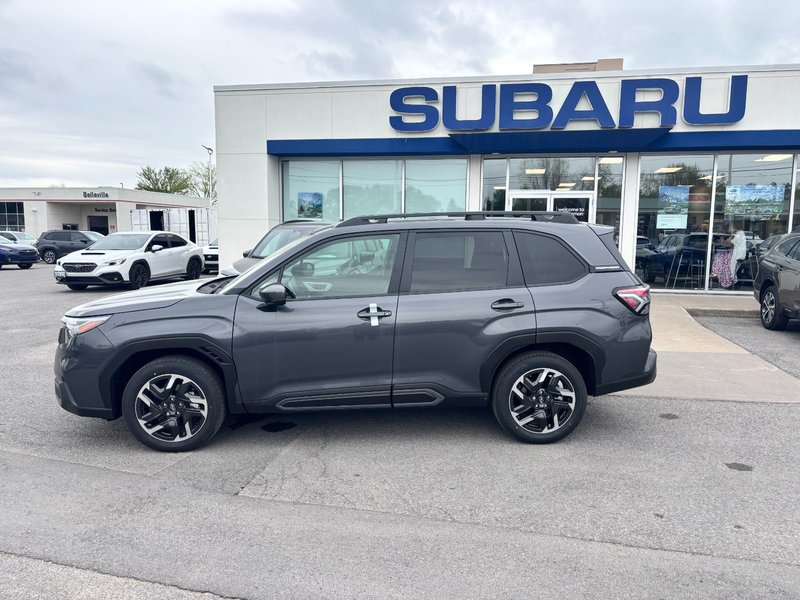 2025 Subaru Forester Limited Navigation, Leather interior, Heated Front and Rear Seats, Handsfree Liftgate.