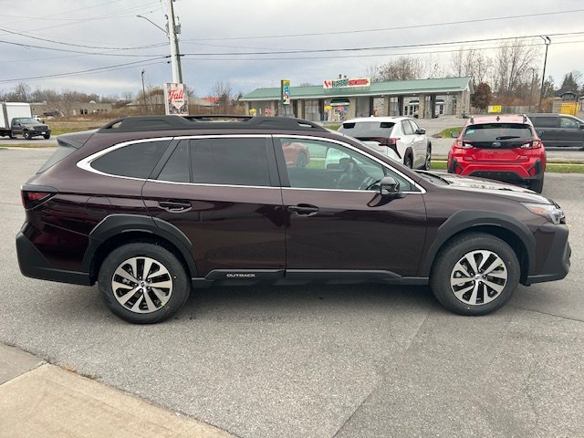 2025 Subaru Outback Touring More Uncommon Capability for Next-Level Adventures