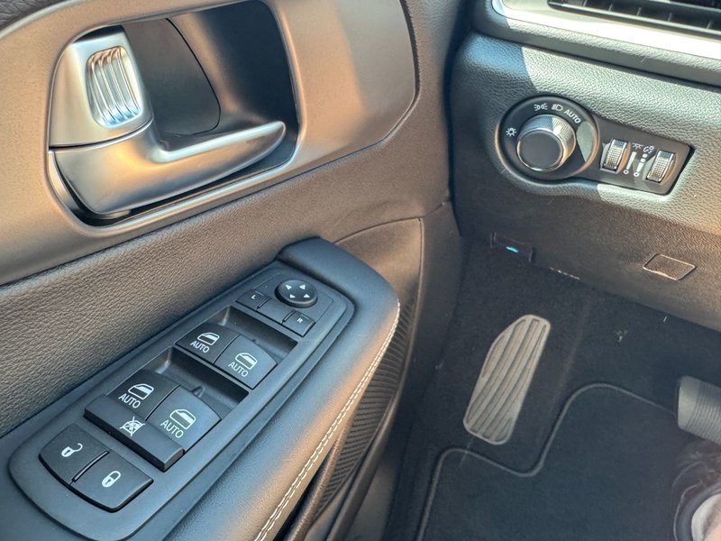 Chrysler Grand Caravan SXT 2026