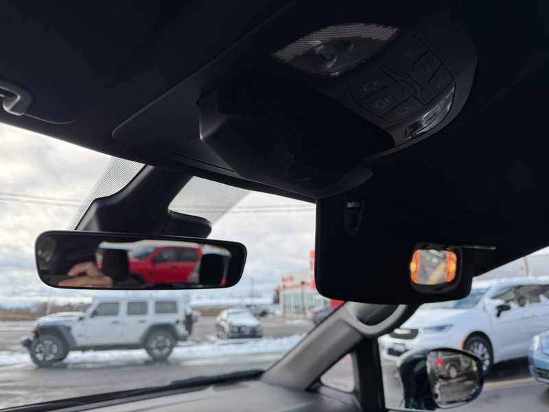 2026 Chrysler Grand Caravan SXT