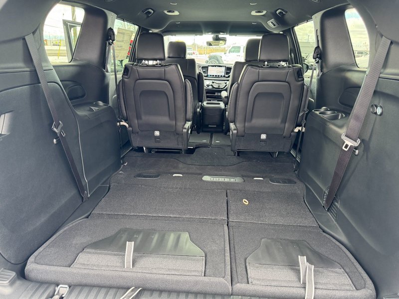 2026 Chrysler Grand Caravan SXT