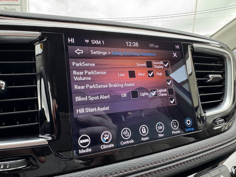 2020 Chrysler Pacifica Limited Limited / Power Doors / Heated Leather Seats