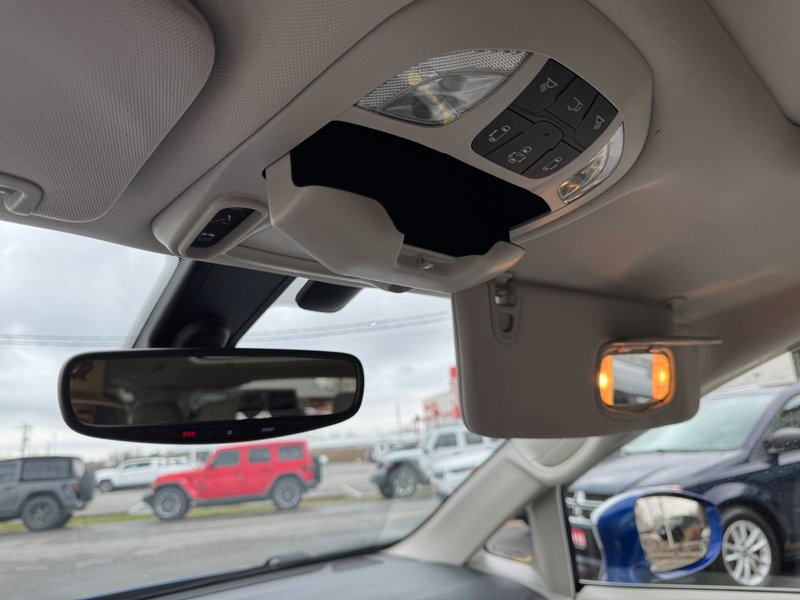 2020 Chrysler Pacifica Limited Limited / Power Doors / Heated Leather Seats