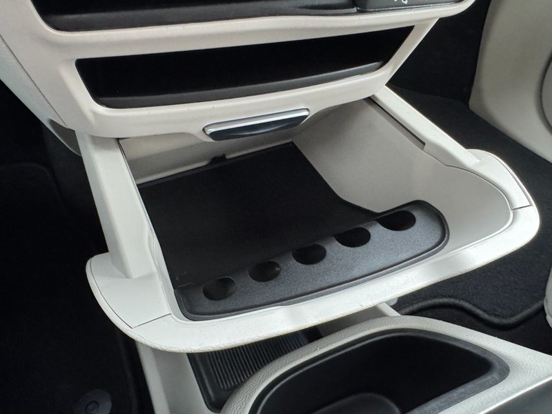 2020 Chrysler Pacifica Limited Limited / Power Doors / Heated Leather Seats