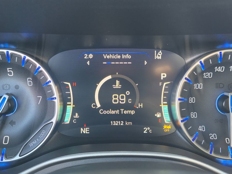 2024 Chrysler Pacifica Touring-L
