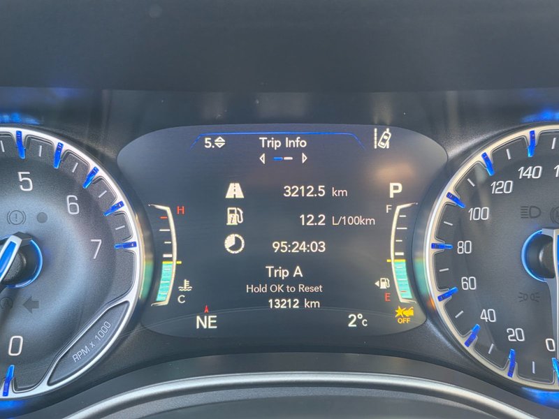 2024 Chrysler Pacifica Touring-L