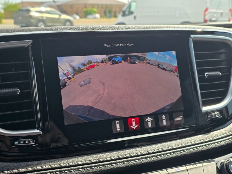 Chrysler Pacifica LIMITED AWD 2025