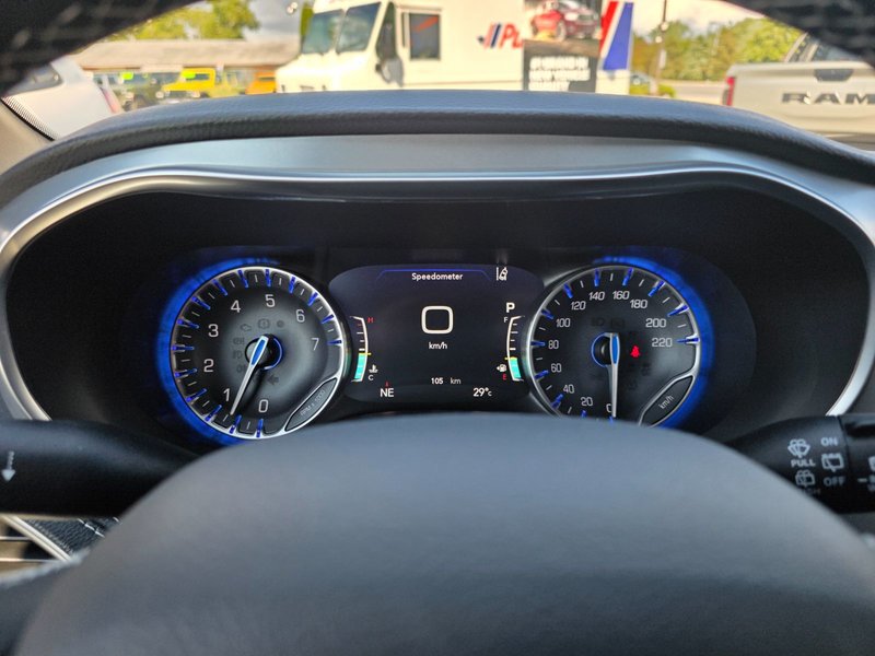 Chrysler Pacifica LIMITED AWD 2025
