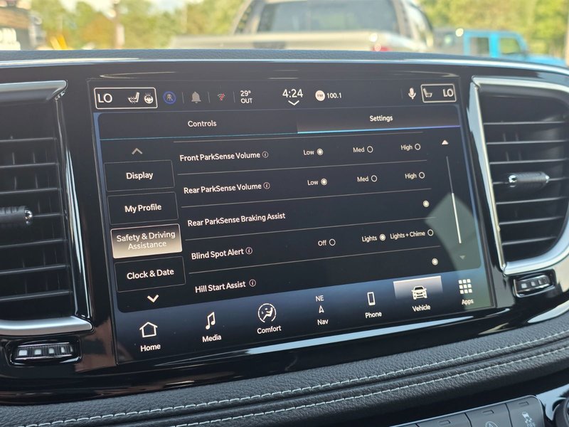 Chrysler Pacifica LIMITED AWD 2025