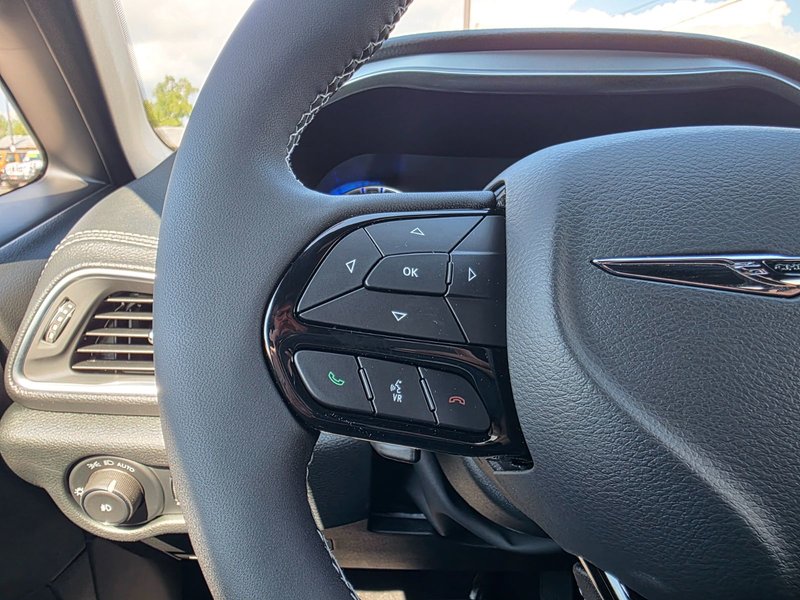 Chrysler Pacifica LIMITED AWD 2025