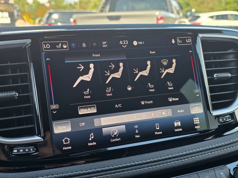 Chrysler Pacifica LIMITED AWD 2025