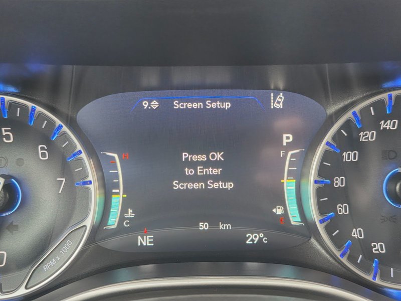 2025 Chrysler Pacifica SELECT AWD