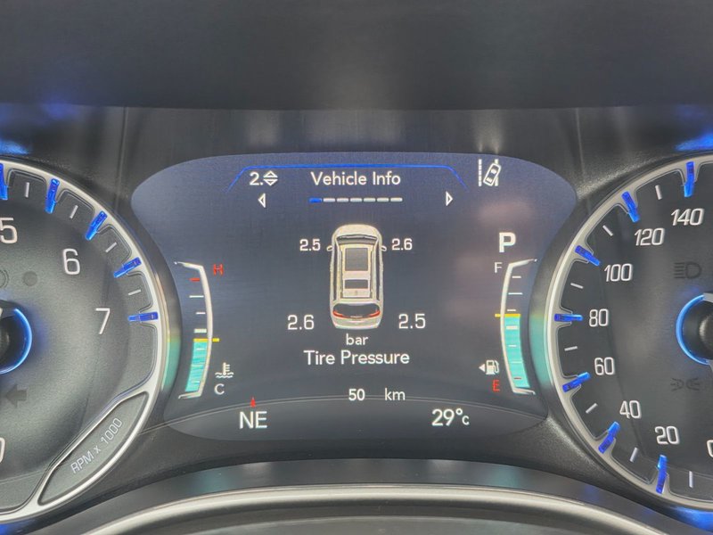 2025 Chrysler Pacifica SELECT AWD