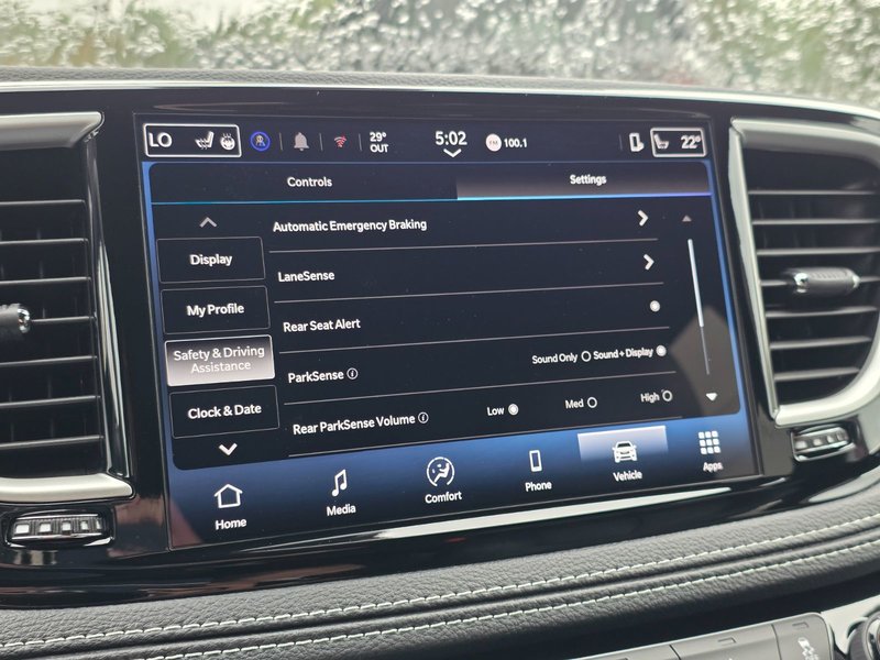 2025 Chrysler Pacifica SELECT AWD