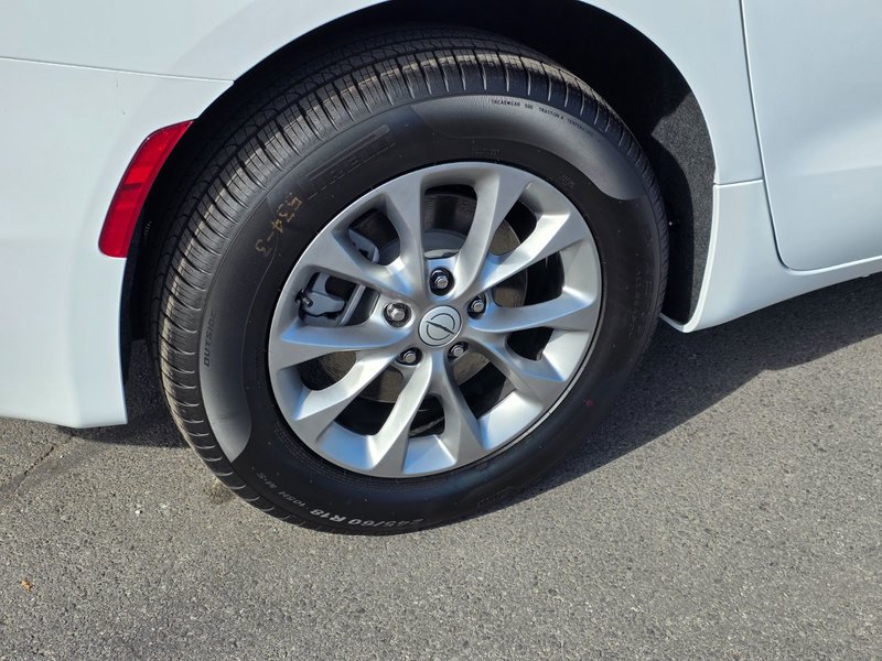 Chrysler PACIFICA SELECT 2026