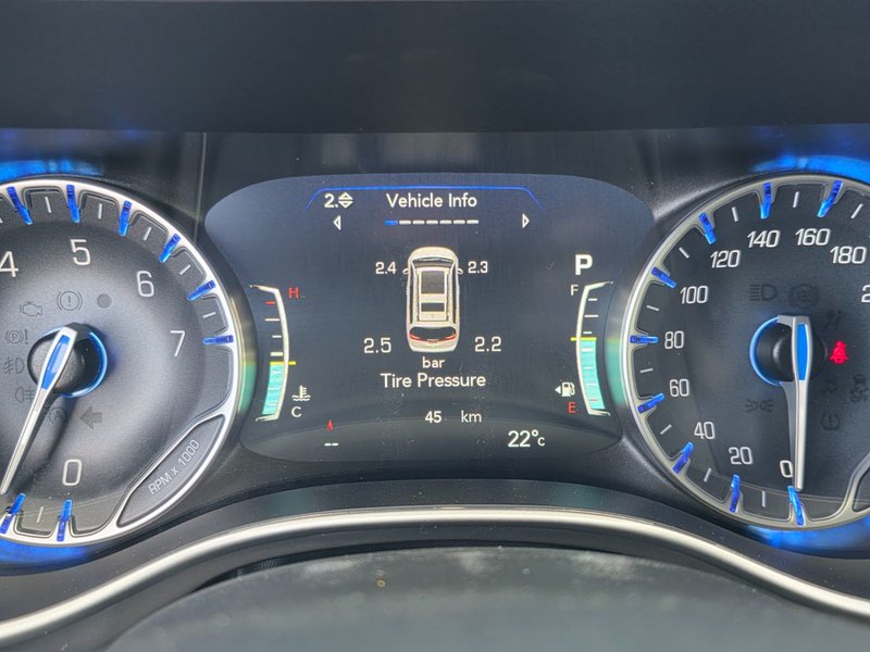 Chrysler PACIFICA SELECT 2026