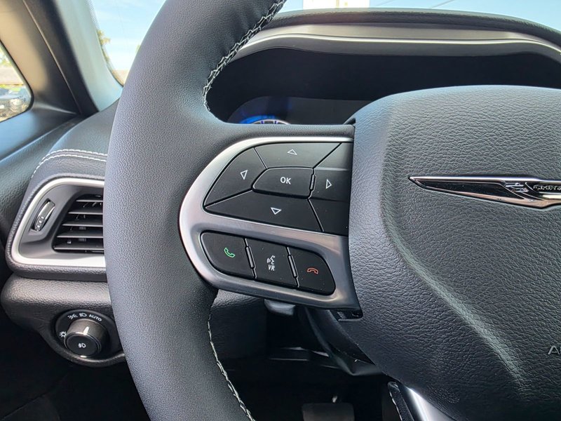 Chrysler PACIFICA SELECT 2026