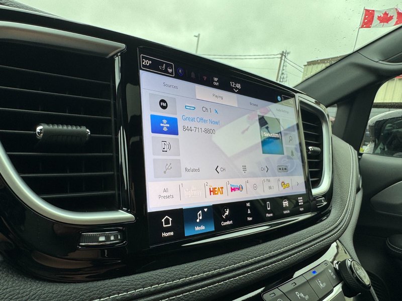 Chrysler PACIFICA LIMITED AWD 2026