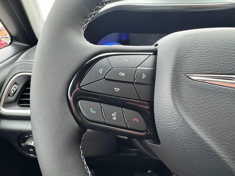 Chrysler PACIFICA LIMITED AWD 2026