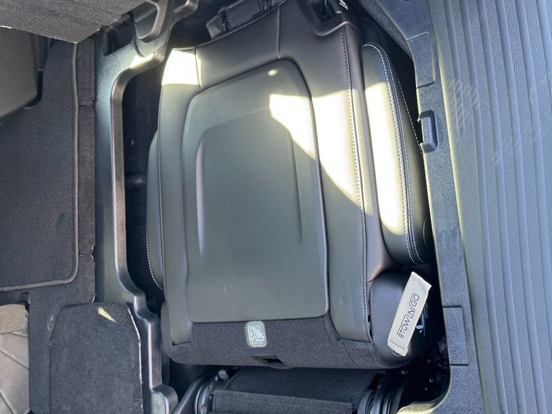 Chrysler PACIFICA SELECT AWD 2026