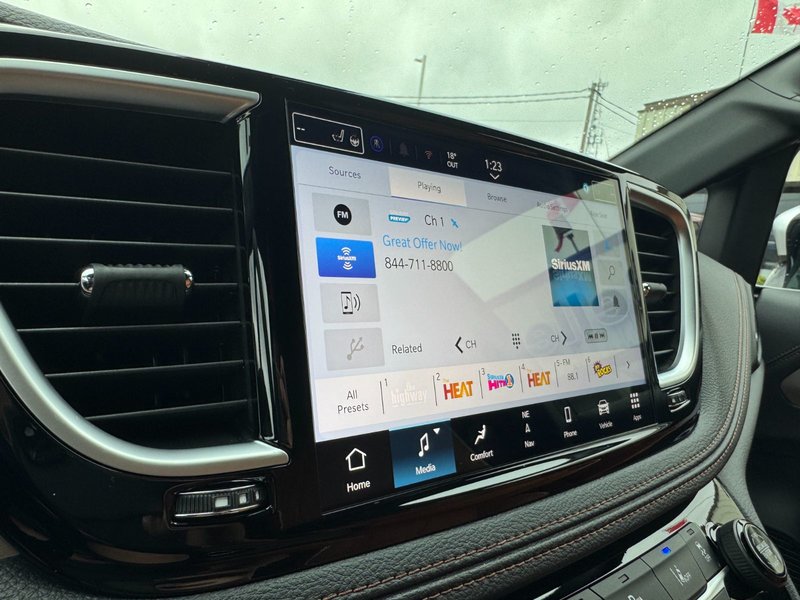 2026 Chrysler Pacifica PINNACLE