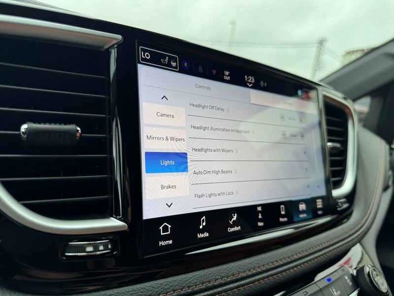 2026 Chrysler Pacifica PINNACLE