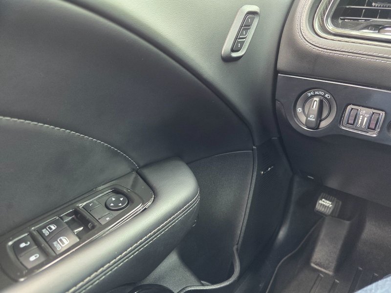 2021 Dodge Challenger R/T R/T / Leather / Harmon Kardon Sound