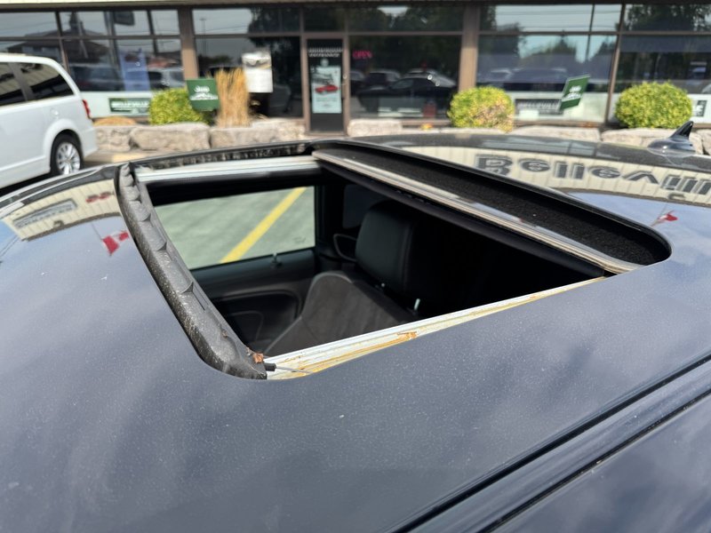 2021 Dodge Challenger R/T R/T / Sunroof / Alpine Audio / Leather Seats