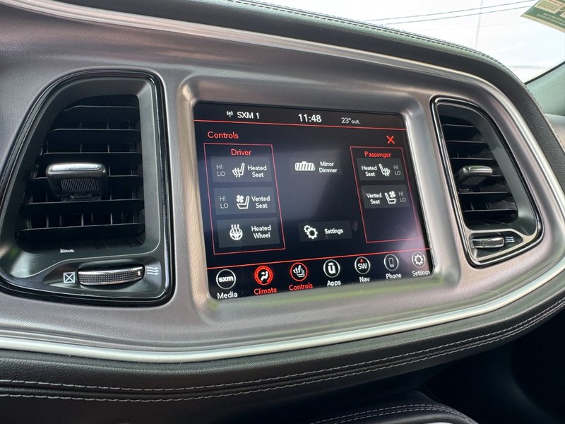 2021 Dodge Challenger R/T R/T / Sunroof / Alpine Audio / Leather Seats