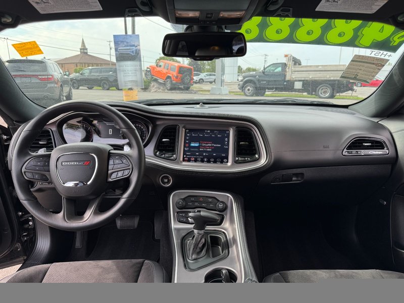 2021 Dodge Challenger R/T R/T / Sunroof / Alpine Audio / Leather Seats