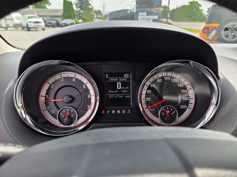 2016 Dodge Grand Caravan Crew