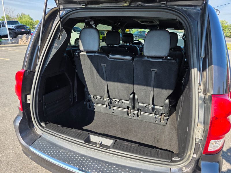 Dodge Grand Caravan Premium Plus 2020 Premium Plus / DVD / Power Doors