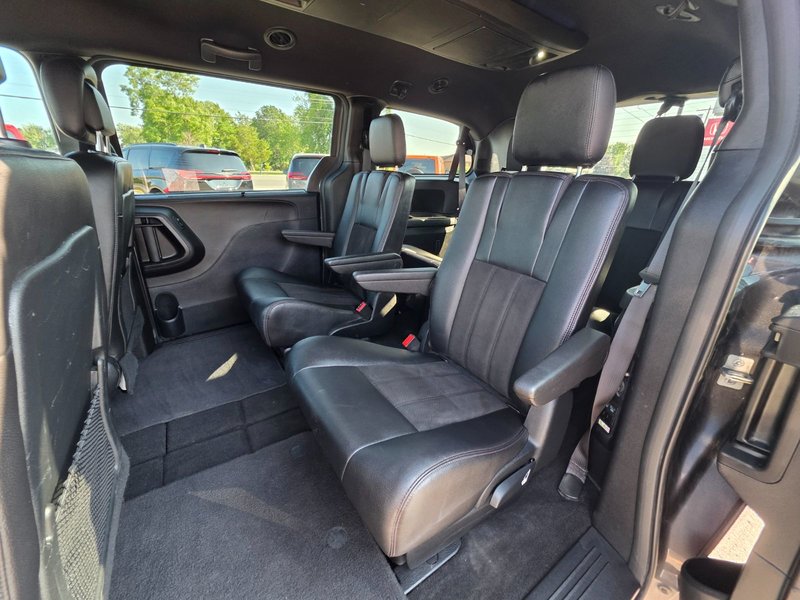 Dodge Grand Caravan Premium Plus 2020 Premium Plus / DVD / Power Doors